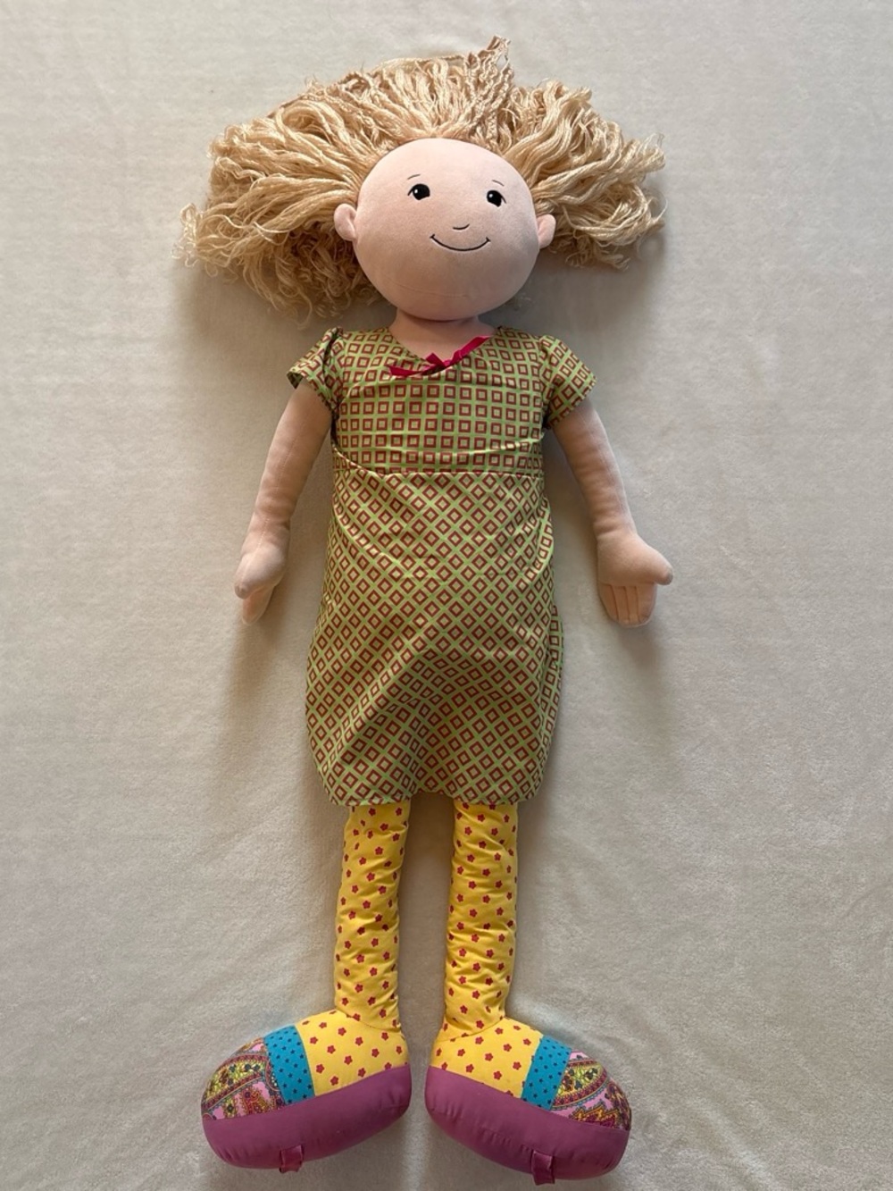 Y2K Groovy Girls Sesilia 40" Cloth Rag Doll Blonde Curly Hair Soft Body